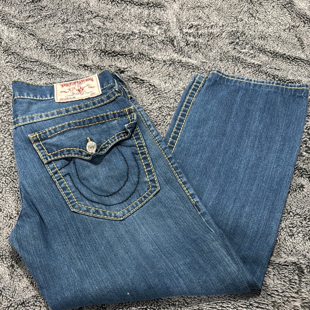 True Religion Classic Blue Jeans with Contrast Stitching